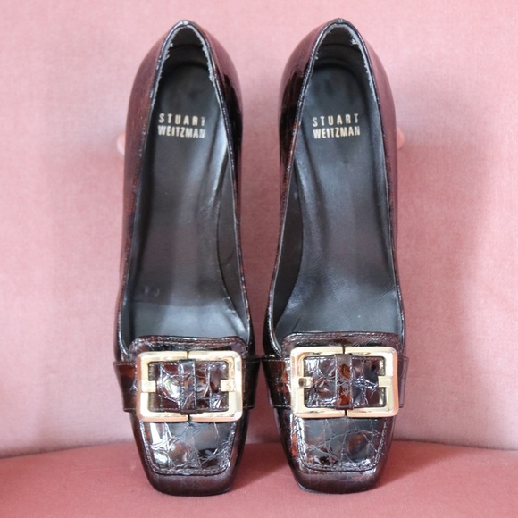 Stuart Weitzman Crocodile Pattern Kitten Heels - Picture 5 of 8